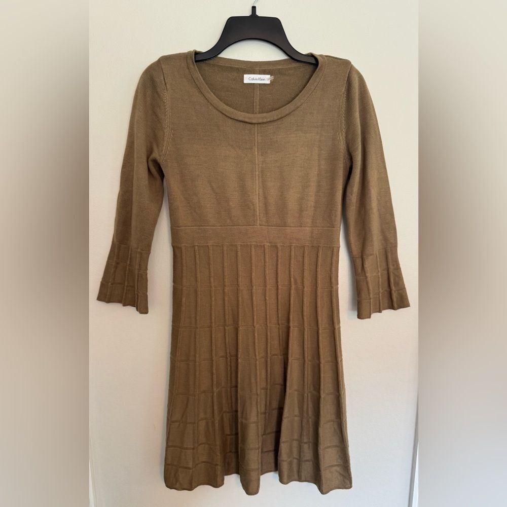 Calvin Klein Light Brown Taupe Bell Sleeve Pleated Knee Length Dress - Size S